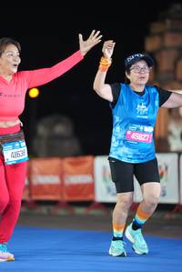 BIB: 41638, 45827
                            <button type="button" onclick="openModal(19766070)" class="btn btn-primary btn-sm float-right btn-popup" data-toggle="modal" data-target=".modal-high-quality">
                        <i class="fas fa-shopping-cart"></i> Add to Cart
                    </button>
                                            <button type="button" onclick="isThisMe(19766070, true)" class="btn btn-success btn-sm float-right btn-popup btn-isme hidden" data-toggle="tooltip" data-placement="bottom" title="นี่คือรูปของคุณใช่ไหม คลิกที่นี่เพื่อเอาเข้าอัลบั้ม">
                        <i class="fas fa-plus"></i> Add to album
                    </button>
                    <button type="button" onclick="isThisMe(19766070, false)" class="btn btn-warning btn-sm float-right btn-popup btn-isnotme hidden">
                        <i class="fas fa-ban"></i> Remove from album
                    </button>